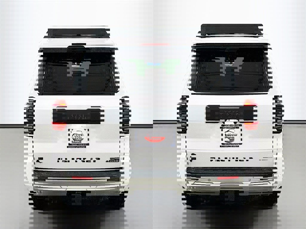 New 2026 Toyota 4Runner Trailhunter image 5