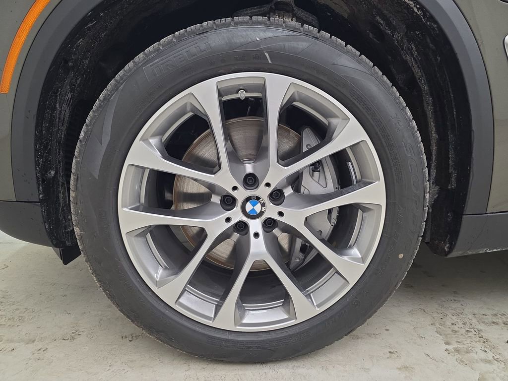 New 2026 BMW X5 xDrive50e AWD/4WD image 11