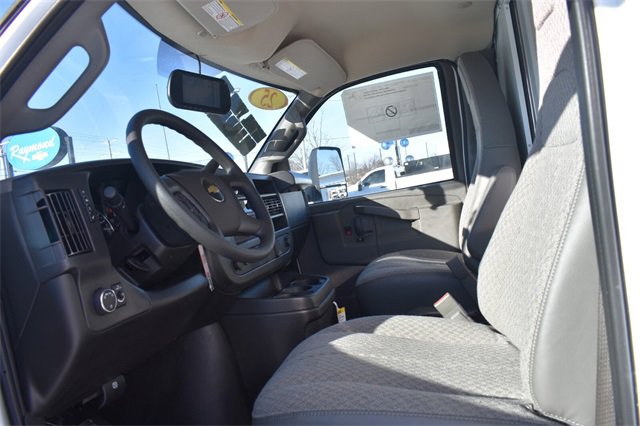 New 2025 Chevrolet Express 3500 w/ Power Convenience Package image 20