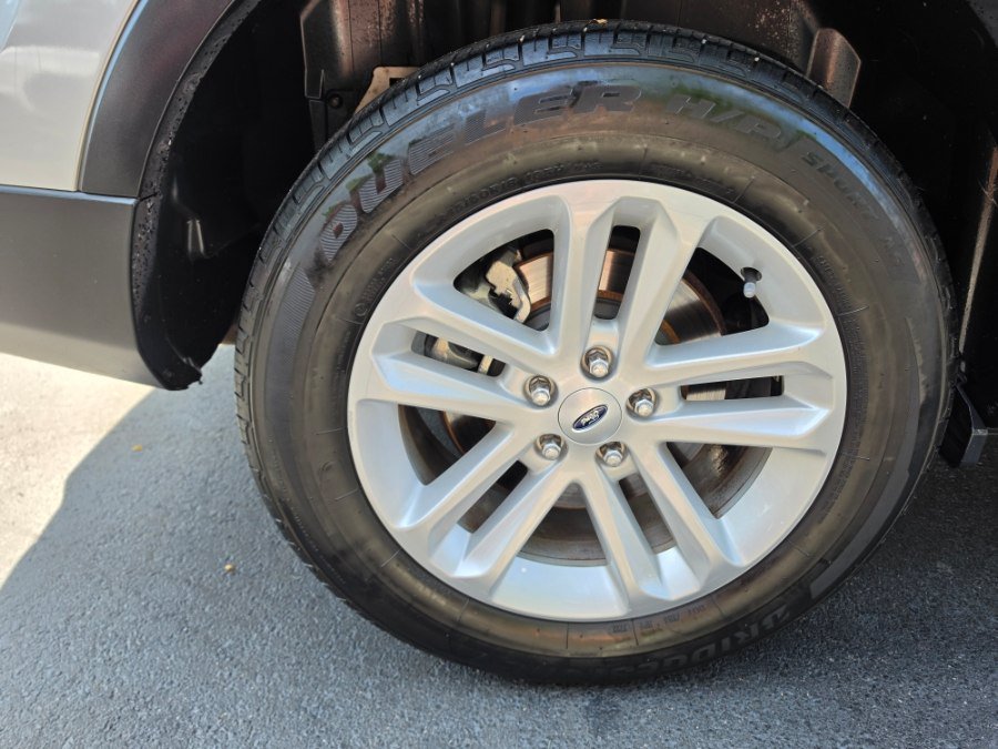 Used 2017 Ford Explorer 4WD image 11