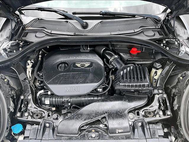 Used 2017 MINI Cooper Clubman John Cooper Works image 11