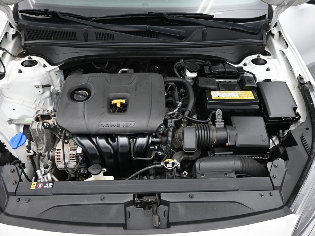 Used 2022 Kia Forte GT-Line w/ GT-Line Premium Package FWD image 15