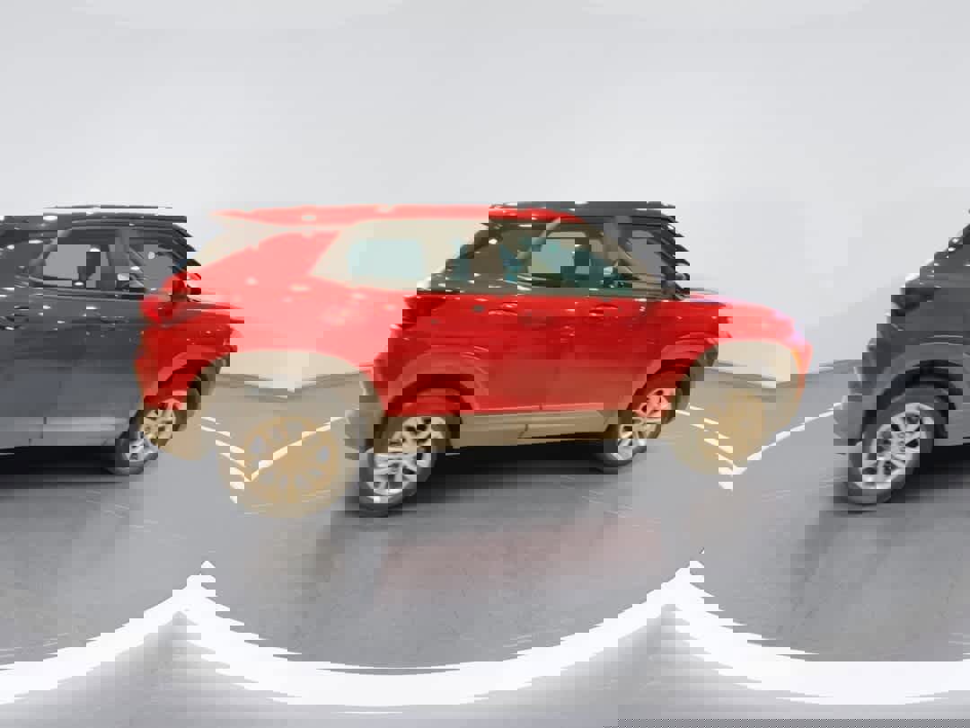 Used 2026 Chevrolet TrailBlazer LS image 9