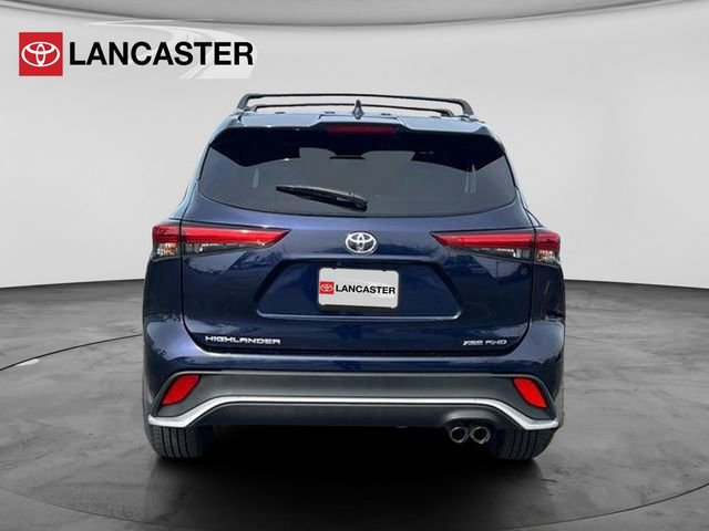 Used 2023 Toyota Highlander XSE image 6