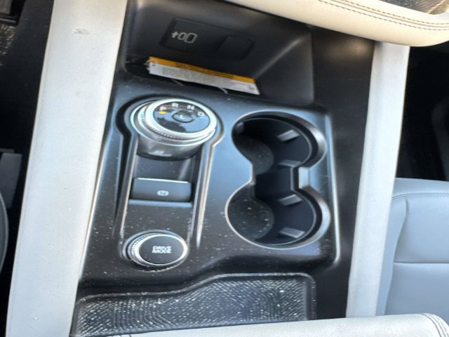 New 2026 Ford Explorer Active w/ Active Comfort Package RWD image 22