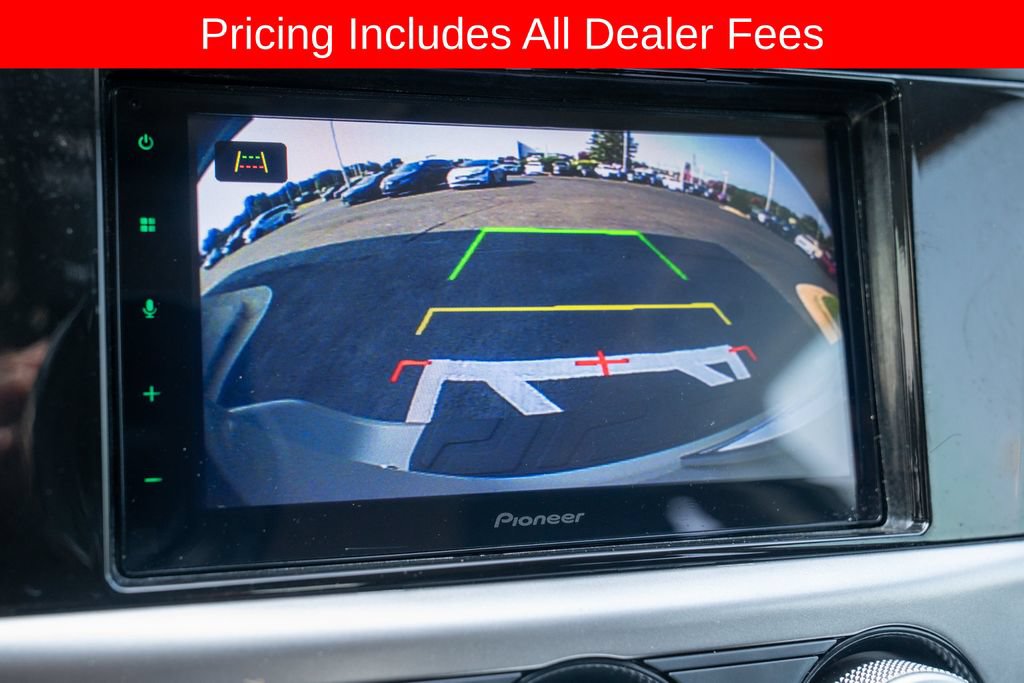 Used 2016 Subaru Crosstrek 2.0i Premium w/ Moonroof Package AWD/4WD image 13