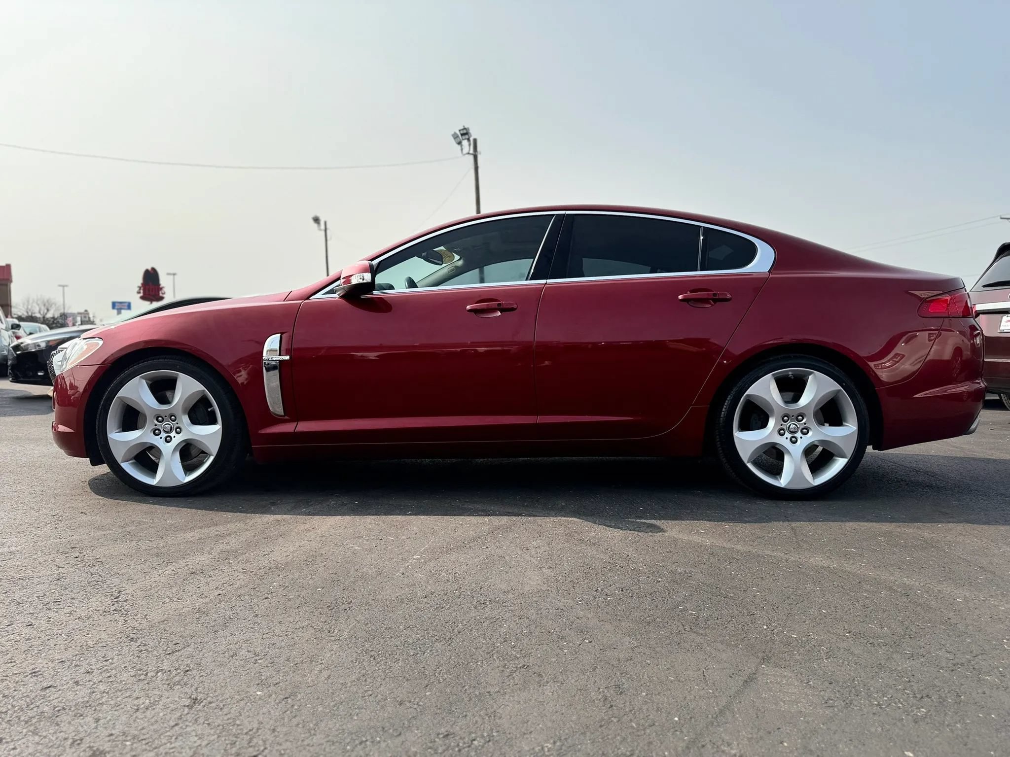 Used 2009 Jaguar XF Supercharged RWD image 10