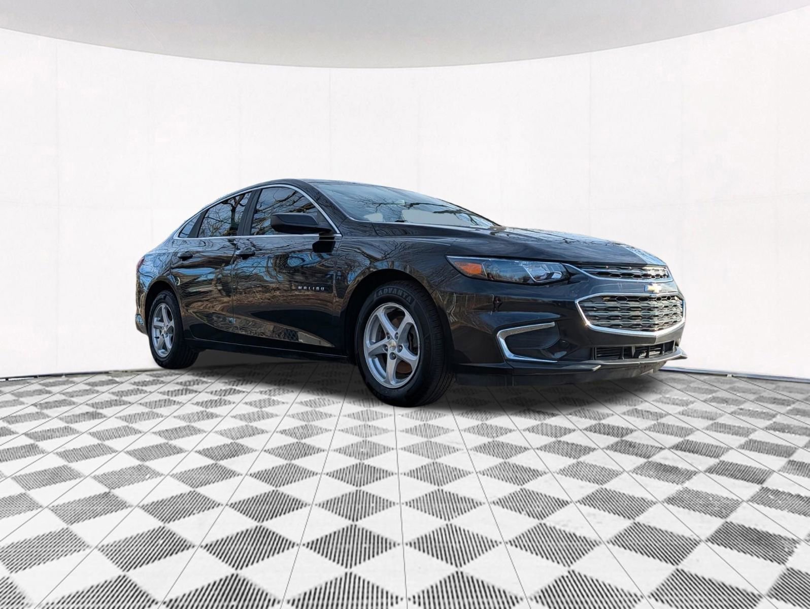 Used 2017 Chevrolet Malibu LS image 12