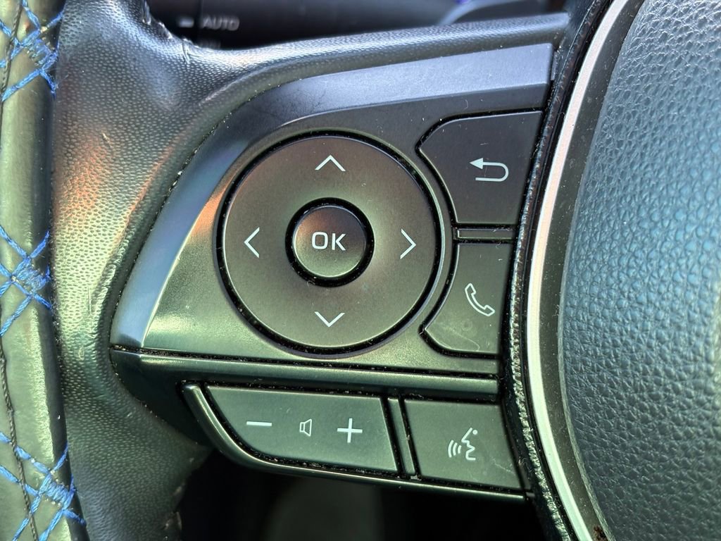 Used 2021 Toyota Corolla XSE image 20