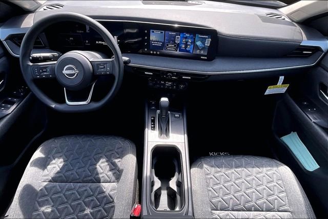 New 2026 Nissan Kicks SV w/ SV Premium Package FWD image 5