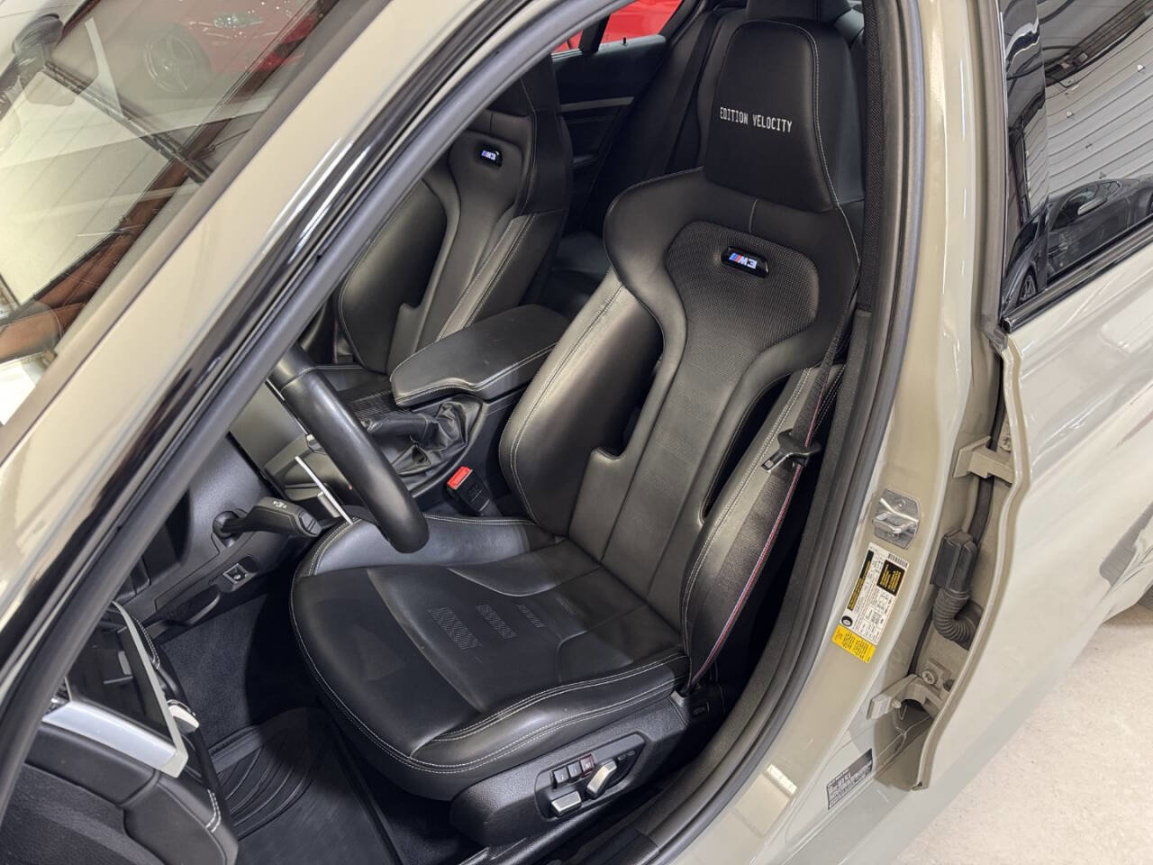 Used 2018 BMW M3 image 22