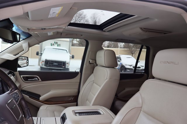 Used 2019 GMC Yukon Denali w/ Denali Ultimate Package image 5
