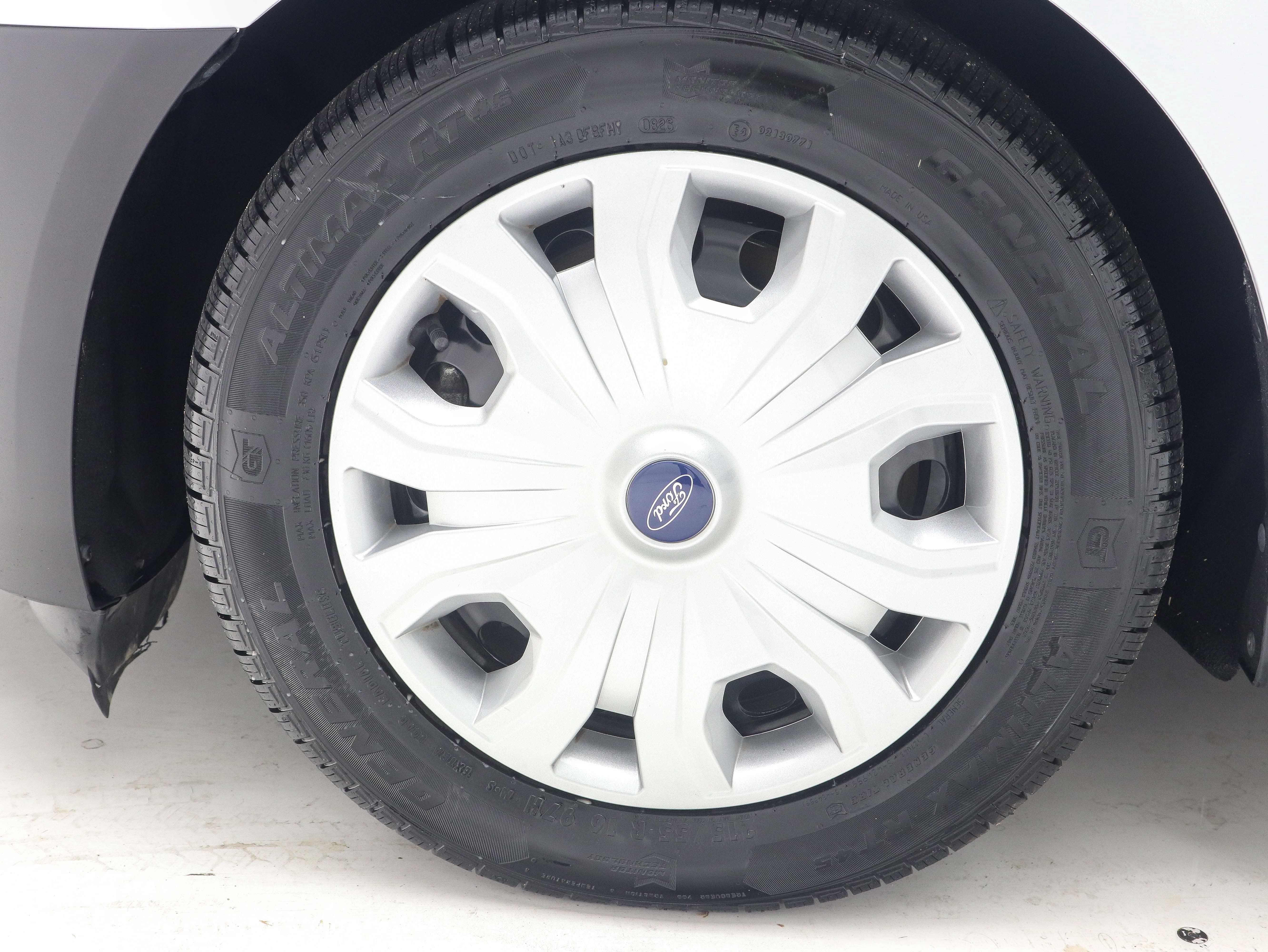 Used 2023 Ford Transit Connect XL FWD image 25