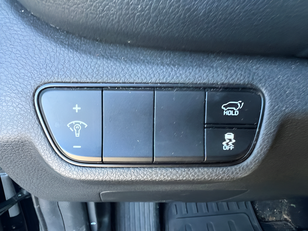 Used 2024 Kia Seltos SX w/ SX Sunroof Package AWD/4WD image 20