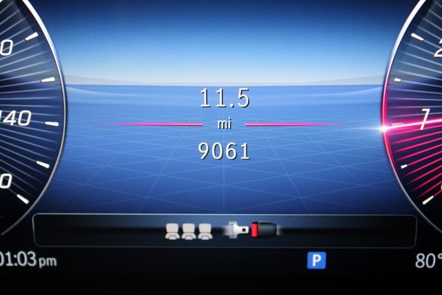 Used 2024 Mercedes-Benz GLA 250 w/ Exclusive Package image 8