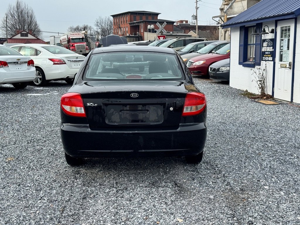 Used 2005 Kia Rio Sedan image 5