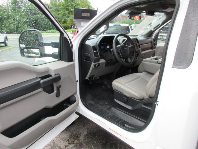 Used 2020 Ford F550 2WD Regular Cab Super Duty image 13