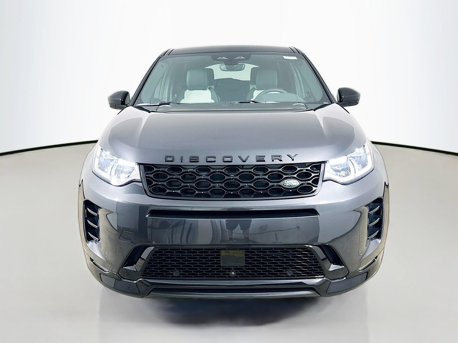 New 2026 Land Rover Discovery Sport Landmark AWD/4WD image 2