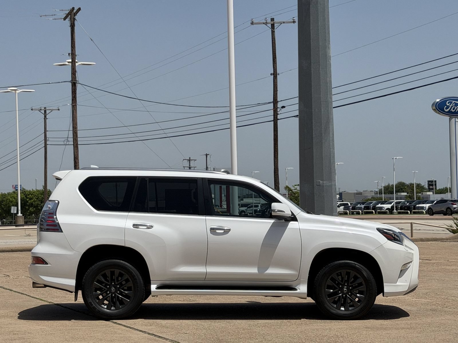 Used 2020 Lexus GX 460 Premium AWD/4WD image 3