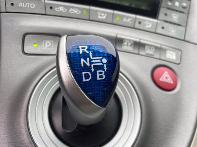 Used 2013 Toyota Prius Two FWD image 35