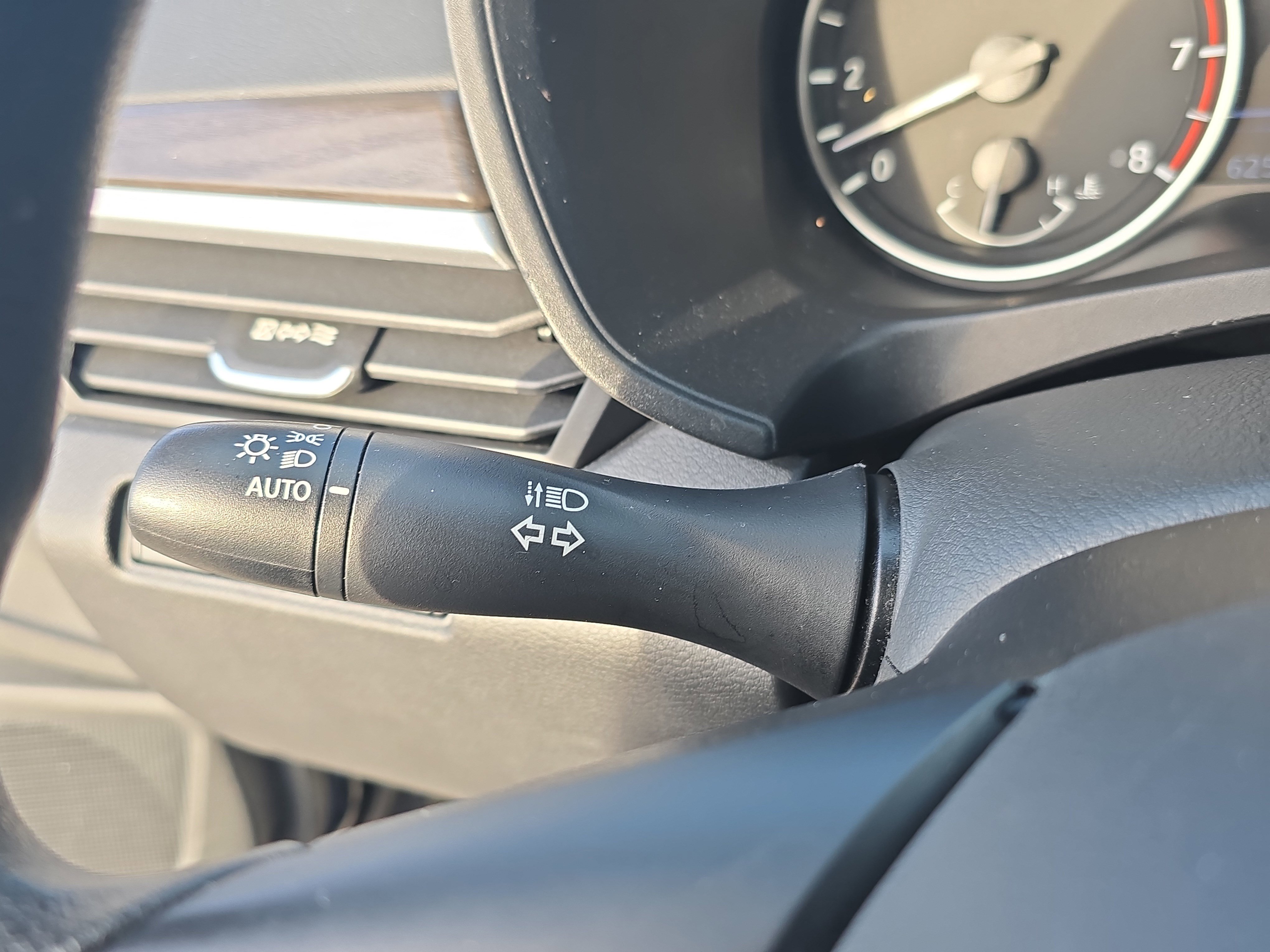 Used 2024 Nissan Altima 2.5 SV image 22