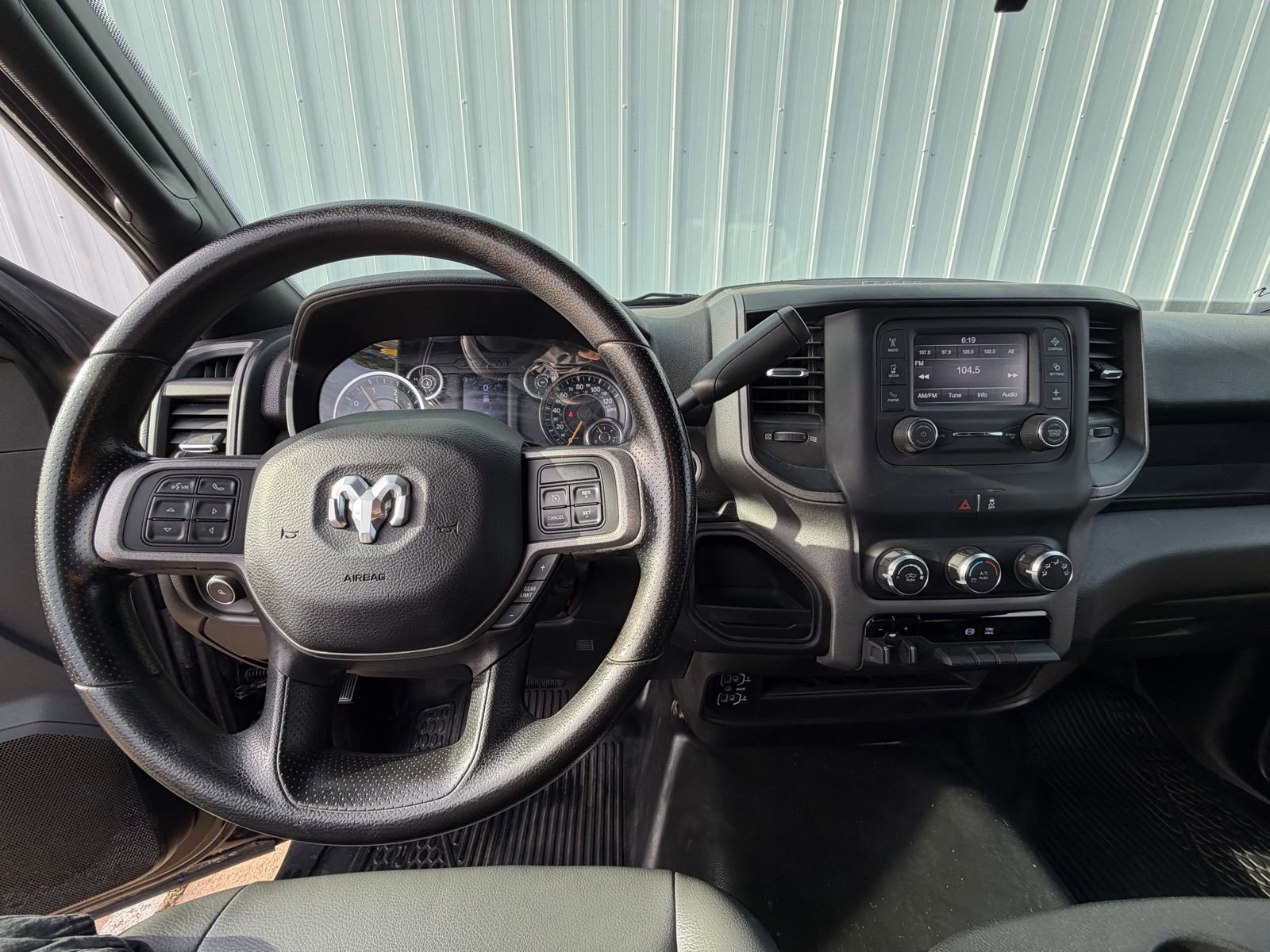 Used 2022 RAM 3500 Tradesman RWD image 12