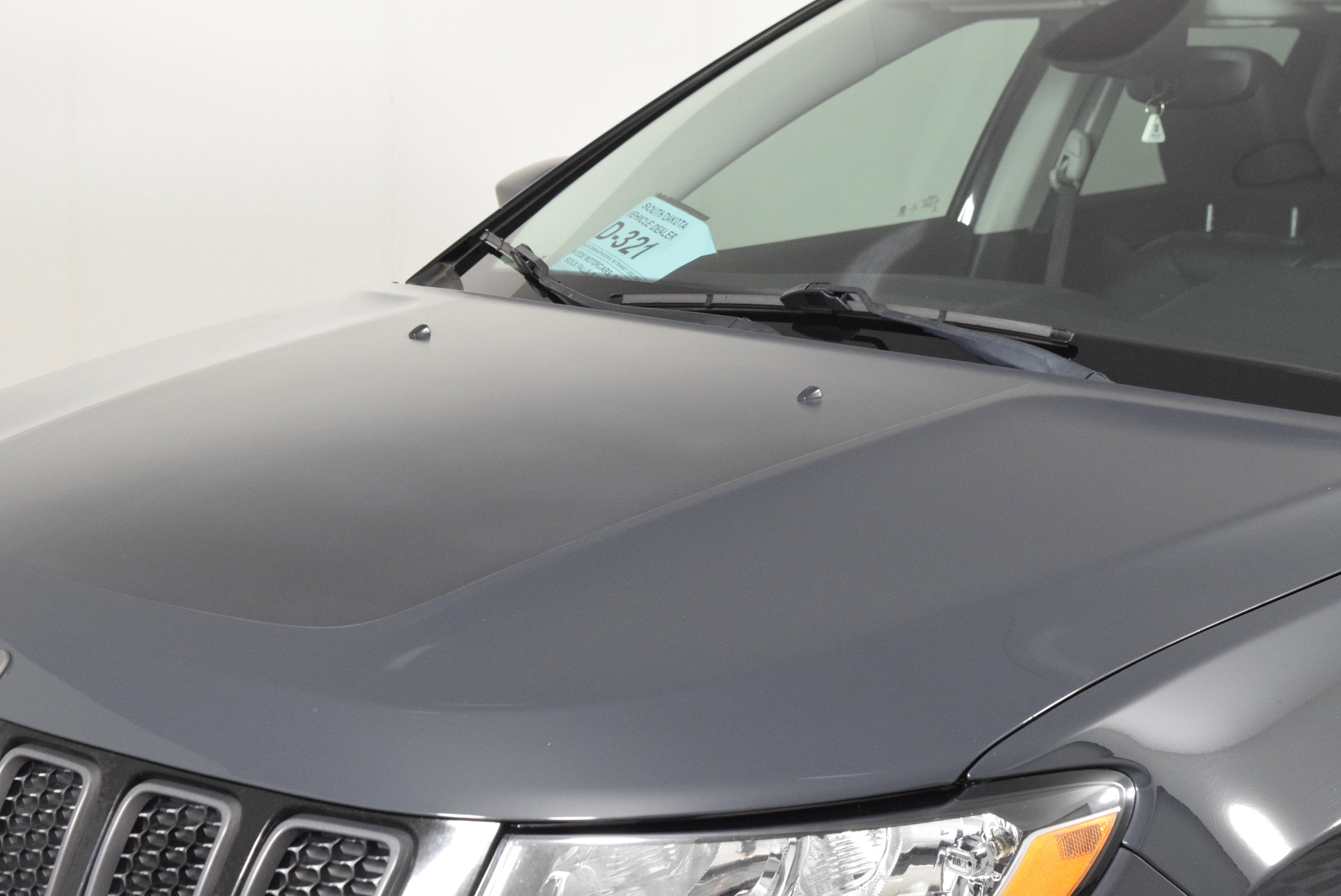 Used 2018 Jeep Compass Trailhawk w/ Navigation Group image 12