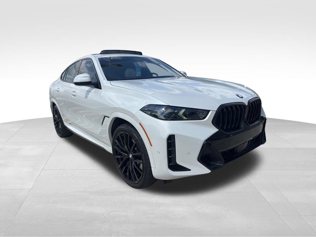 Used 2026 BMW X6 xDrive40i AWD/4WD image 2