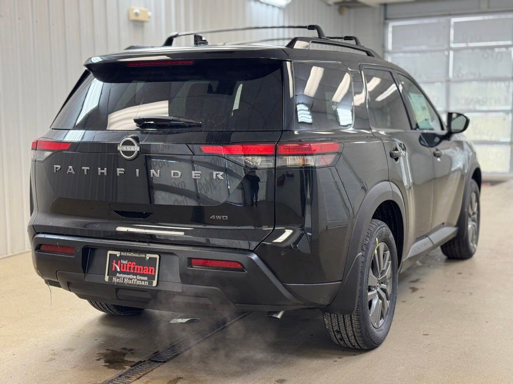 New 2026 Nissan Pathfinder SV image 5