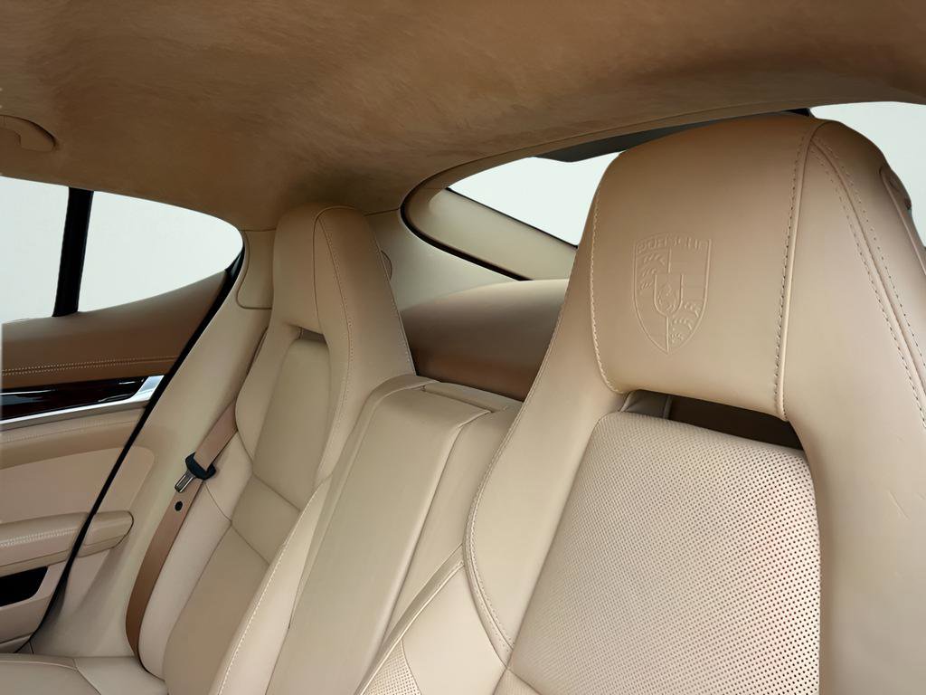 Used 2012 Porsche Panamera Turbo image 24