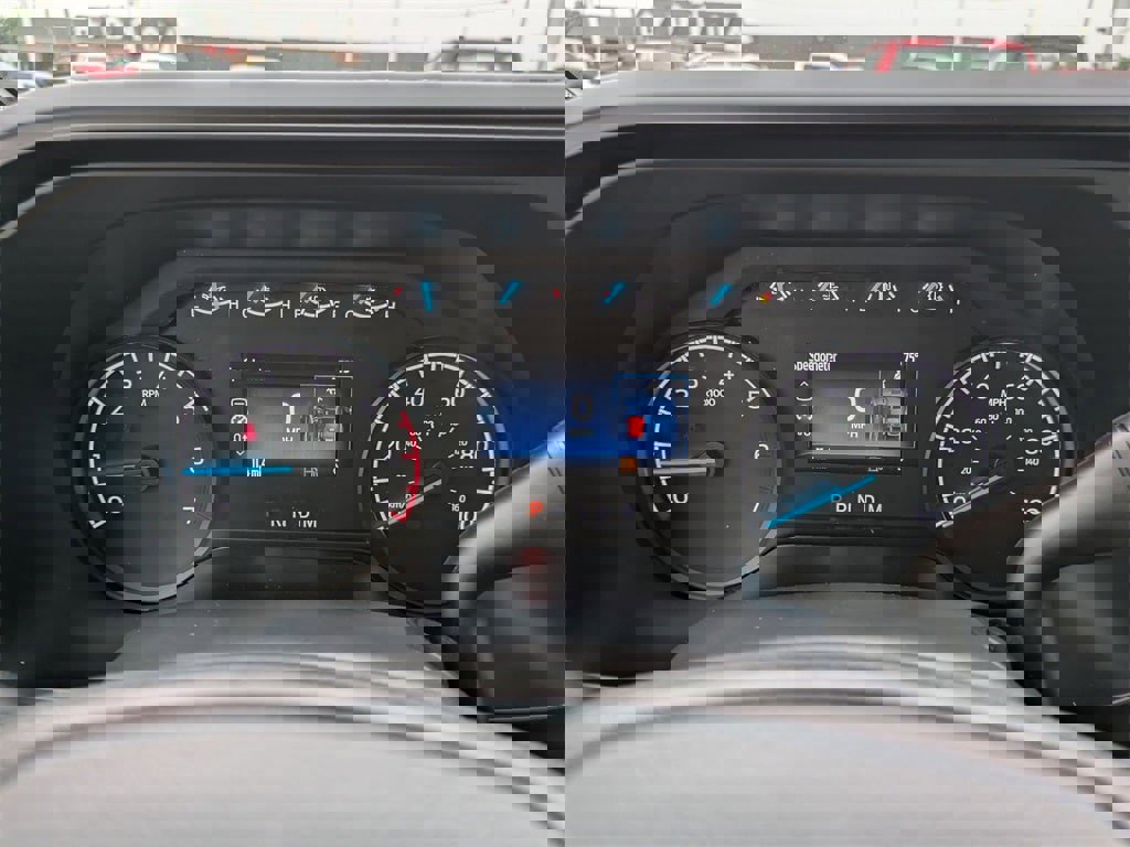 New 2025 Ford F350 XLT image 11