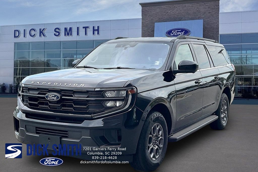 Used 2025 Ford Expedition Max Active RWD image 1