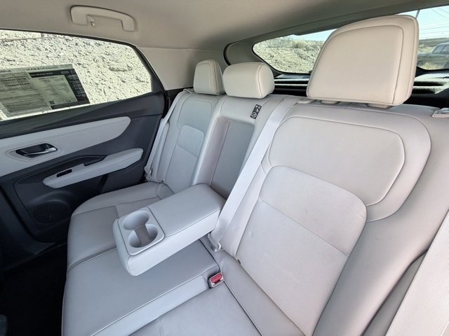 Used 2023 Nissan Ariya FWD image 26