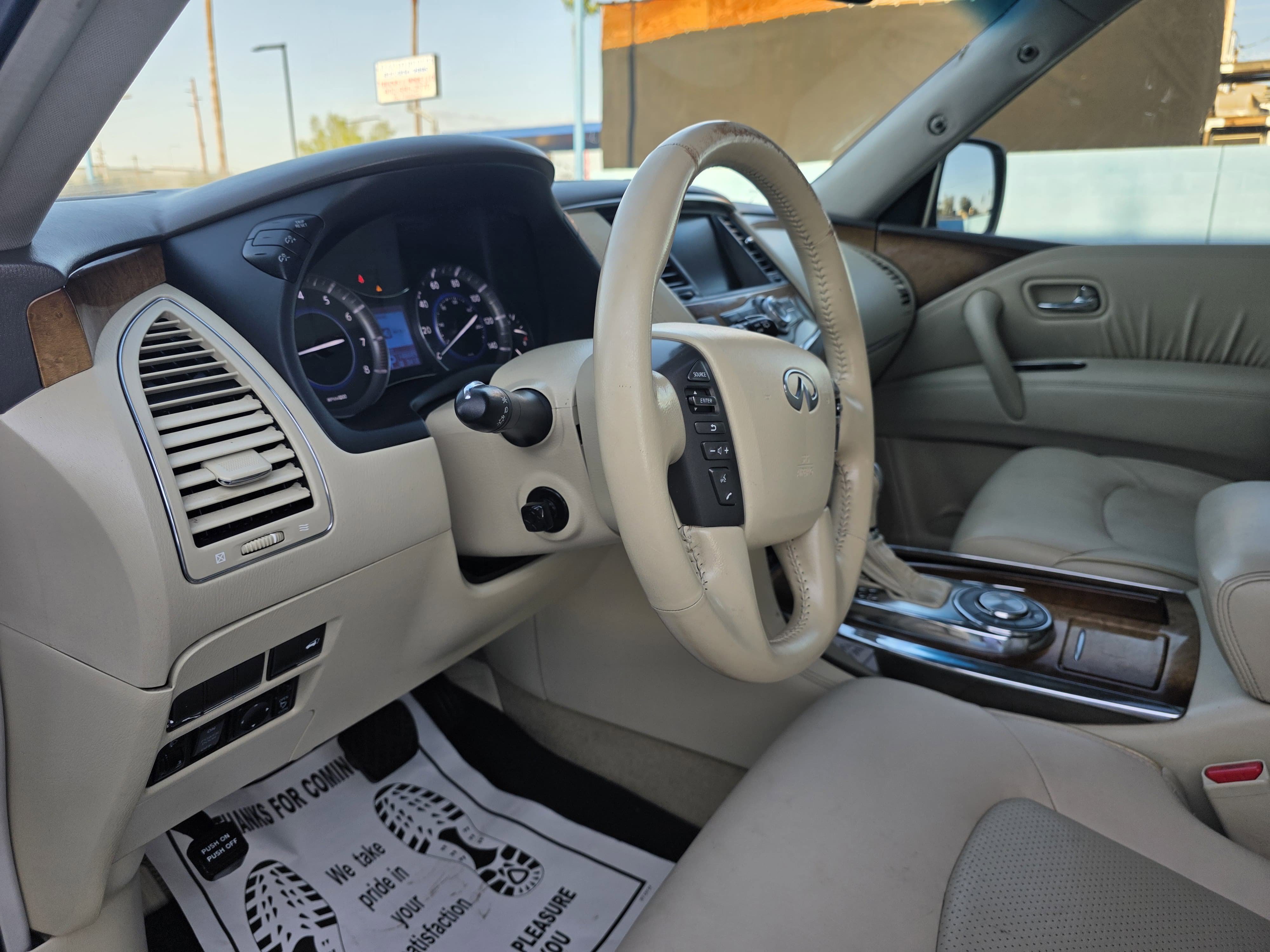 Used 2012 INFINITI QX56 2WD 4dr 7-passenger w/ Theater Pkg image 11