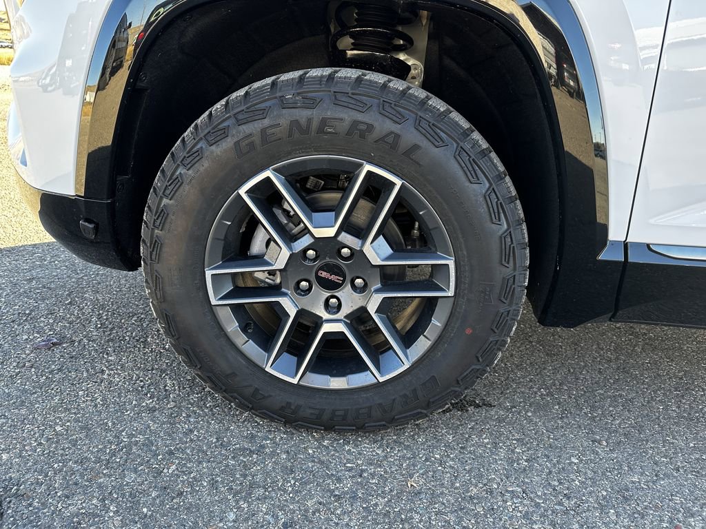 New 2026 GMC Terrain AT4 image 23