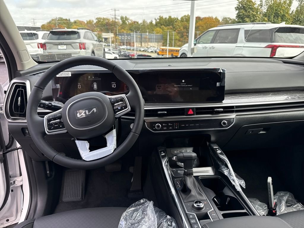 New 2025 Kia Sorento X-Line EX image 12