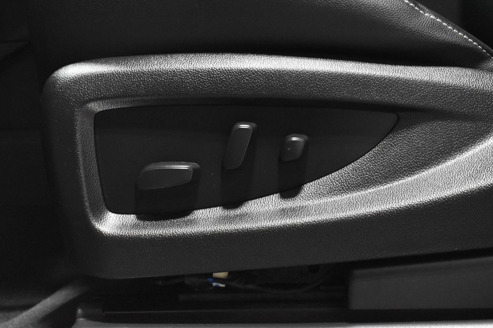 Used 2020 Chevrolet Tahoe Premier w/ RST 6.2L Performance Edition image 5