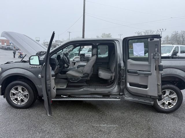 Used 2016 Ford F150 XLT w/ Equipment Group 301A Mid image 24