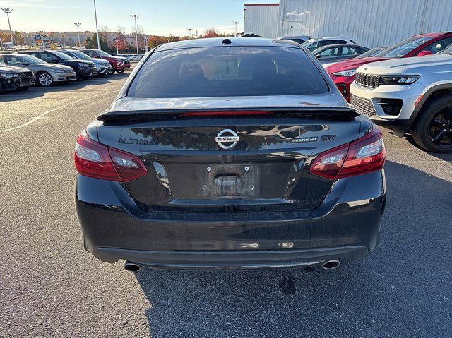 Used 2018 Nissan Altima 2.5 SR w/ SR Midnight Edition image 6