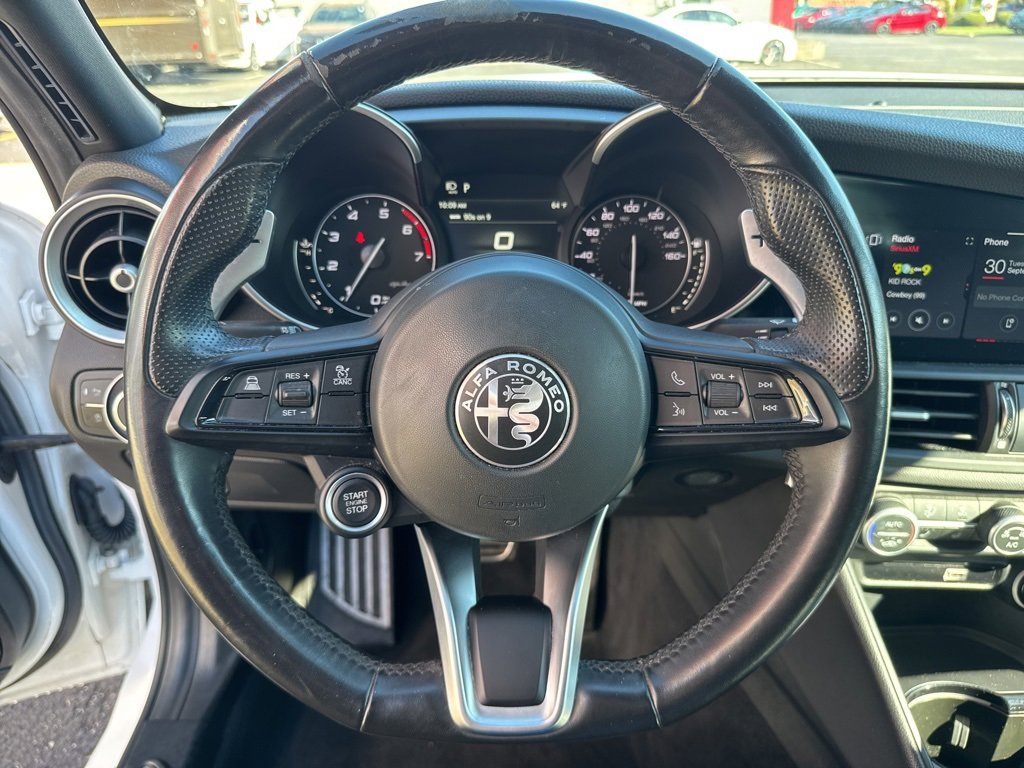 Used 2022 Alfa Romeo Giulia Veloce image 30