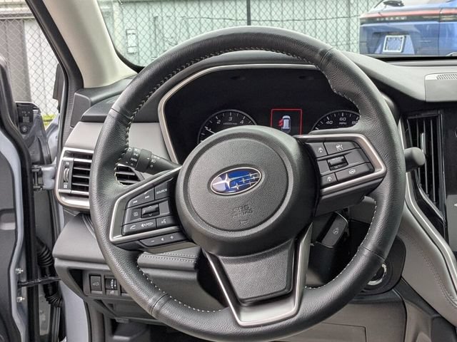 Used 2025 Subaru Outback Limited w/ Popular Package #2 AWD/4WD image 37
