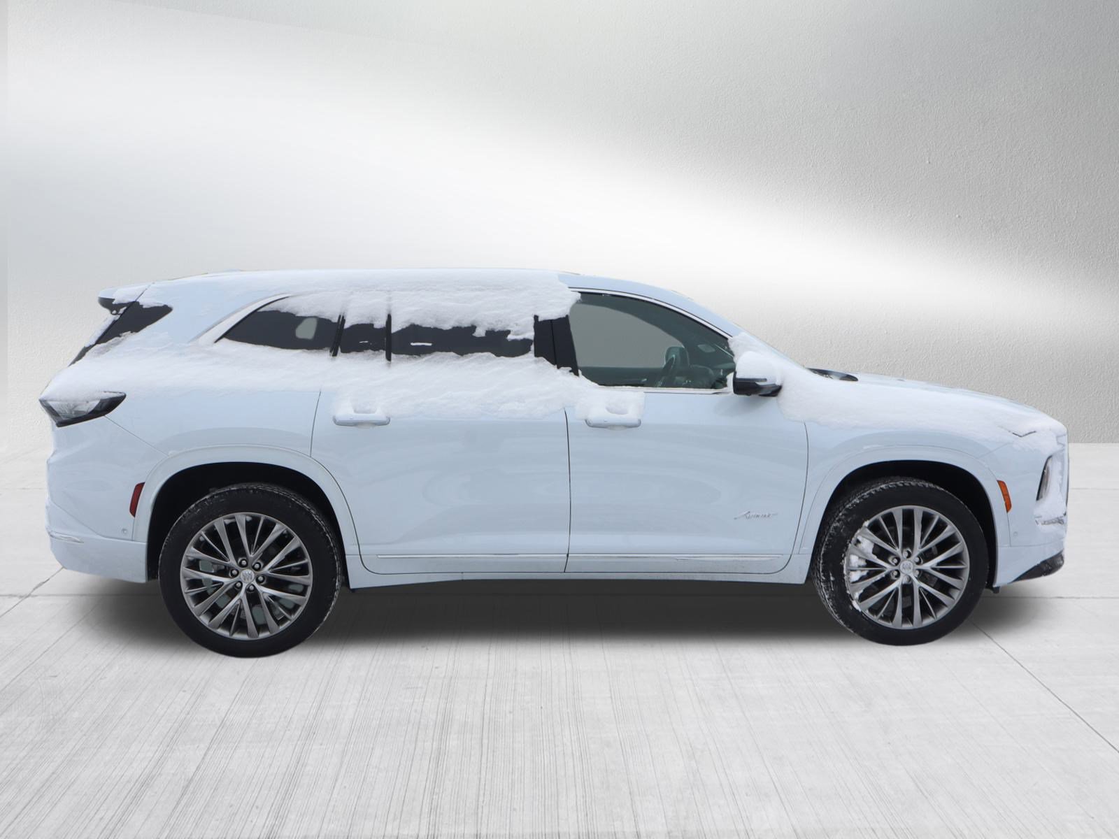 New 2026 Buick Enclave Avenir w/ Super Cruise Package image 8
