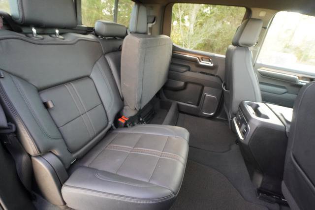 Used 2024 Chevrolet Silverado 1500 High Country w/ Midnight Edition image 30