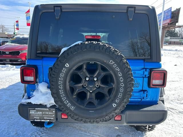 Used 2023 Jeep Wrangler Unlimited AWD/4WD image 3