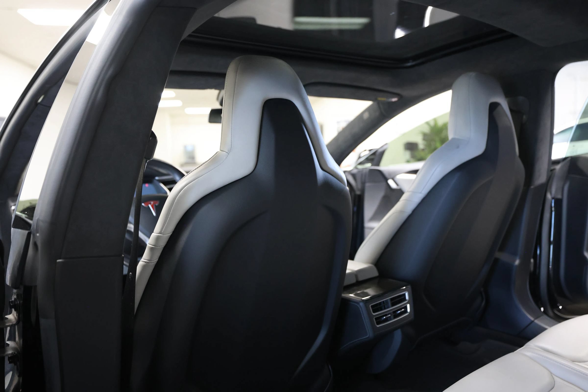 Used 2014 Tesla Model S P85D AWD/4WD image 46