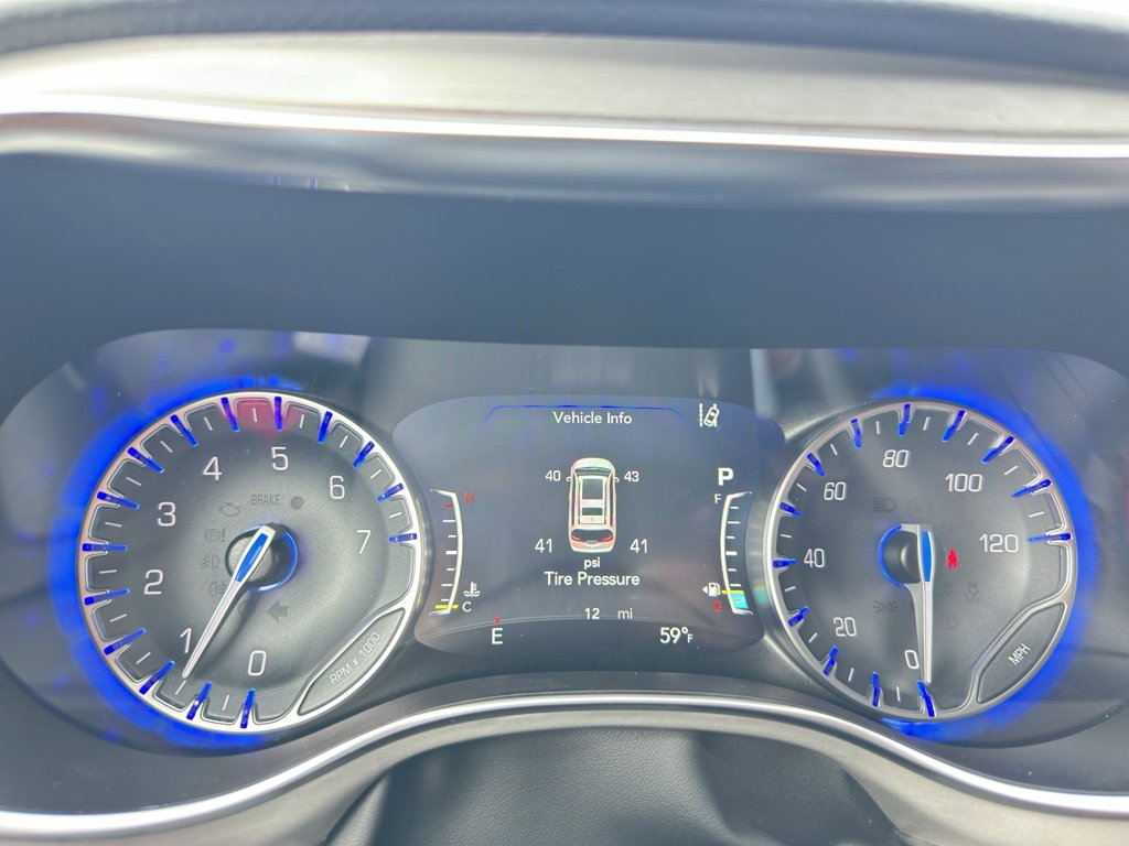 New 2026 Chrysler Pacifica Pinnacle w/ Trailer Tow Group image 18