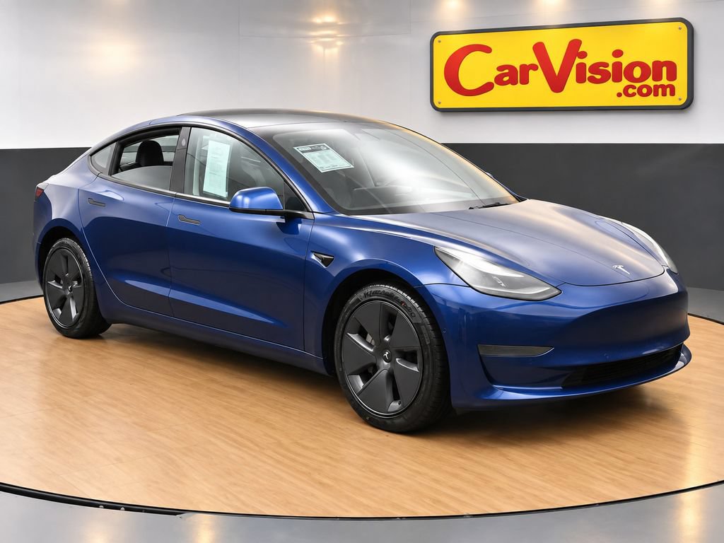 Used 2021 Tesla Model 3 Standard Range Plus RWD image 1
