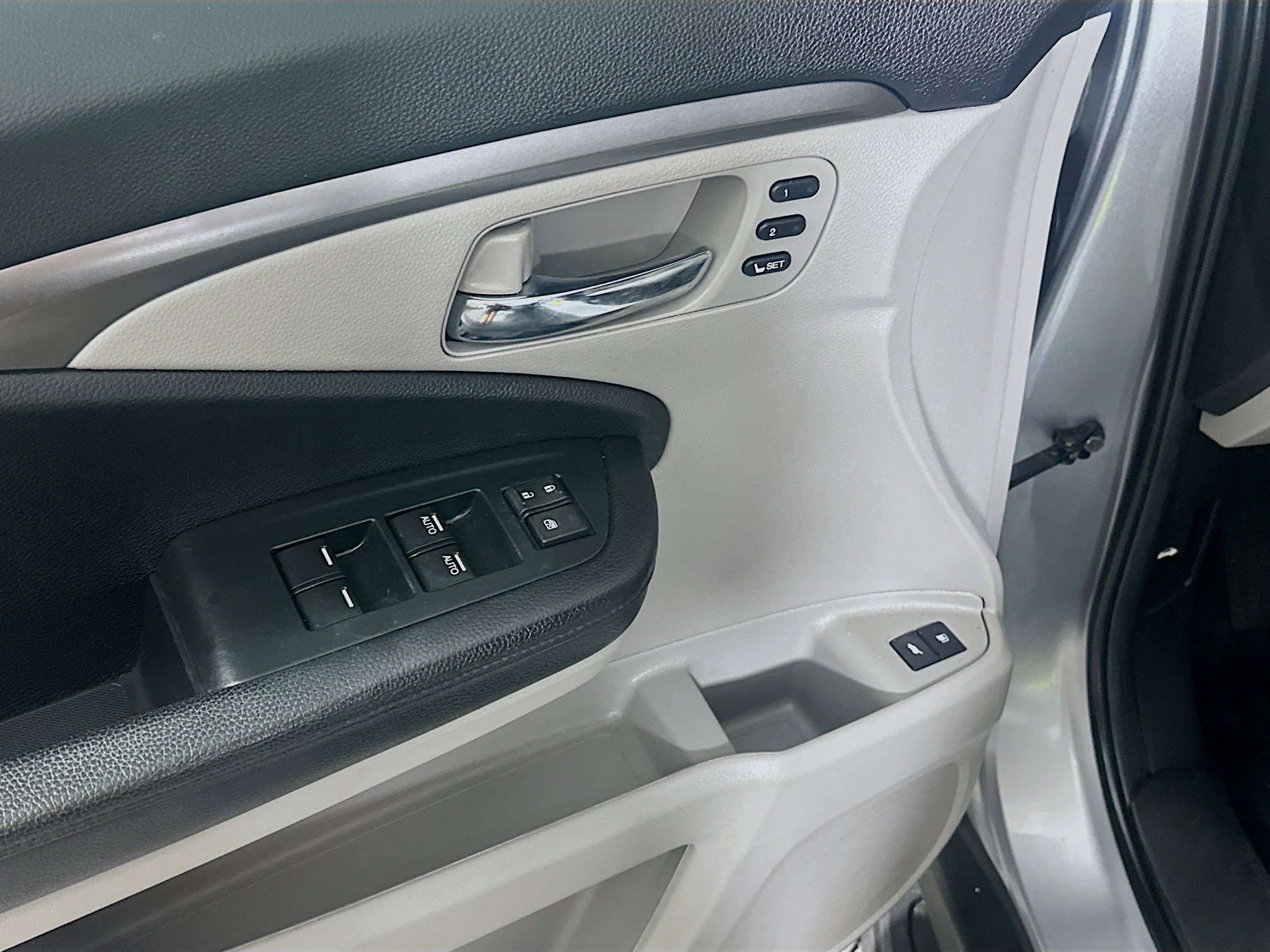 Used 2022 Honda Pilot Special Edition image 15