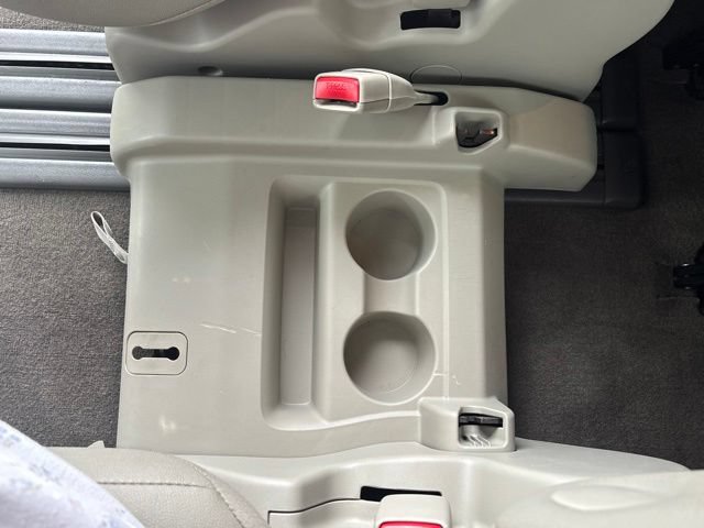 Used 2017 Toyota Sienna XLE FWD image 36