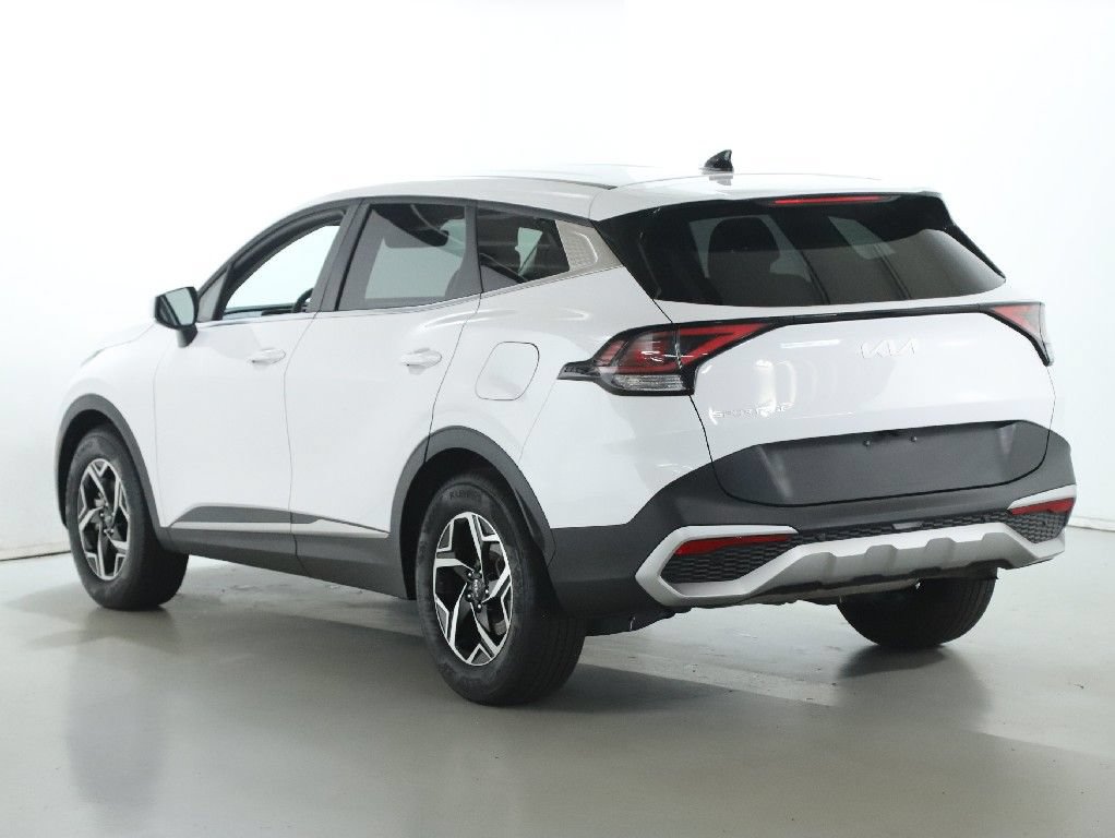 Used 2025 Kia Sportage LX FWD image 41